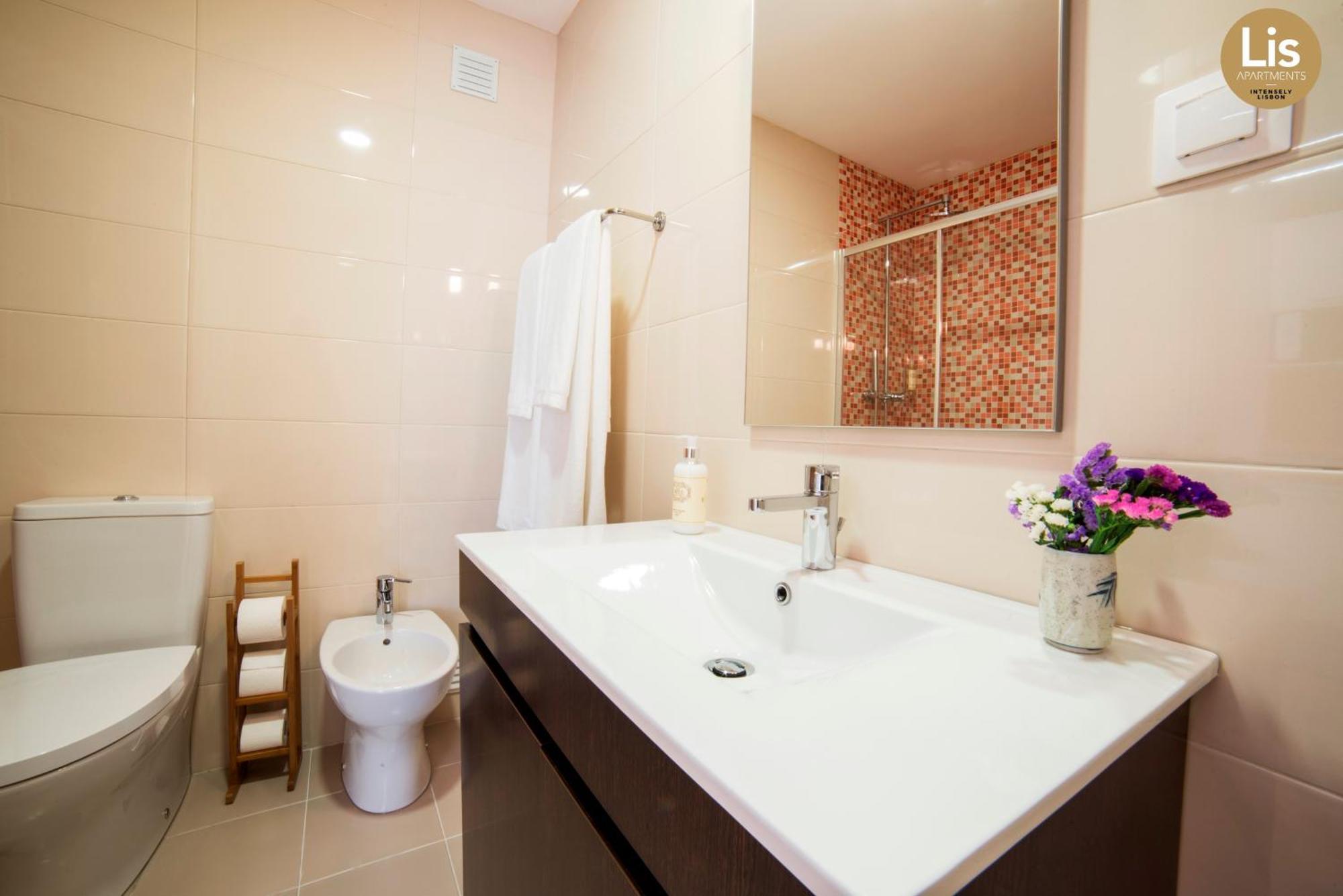 Superior One-Bedroom Apartment