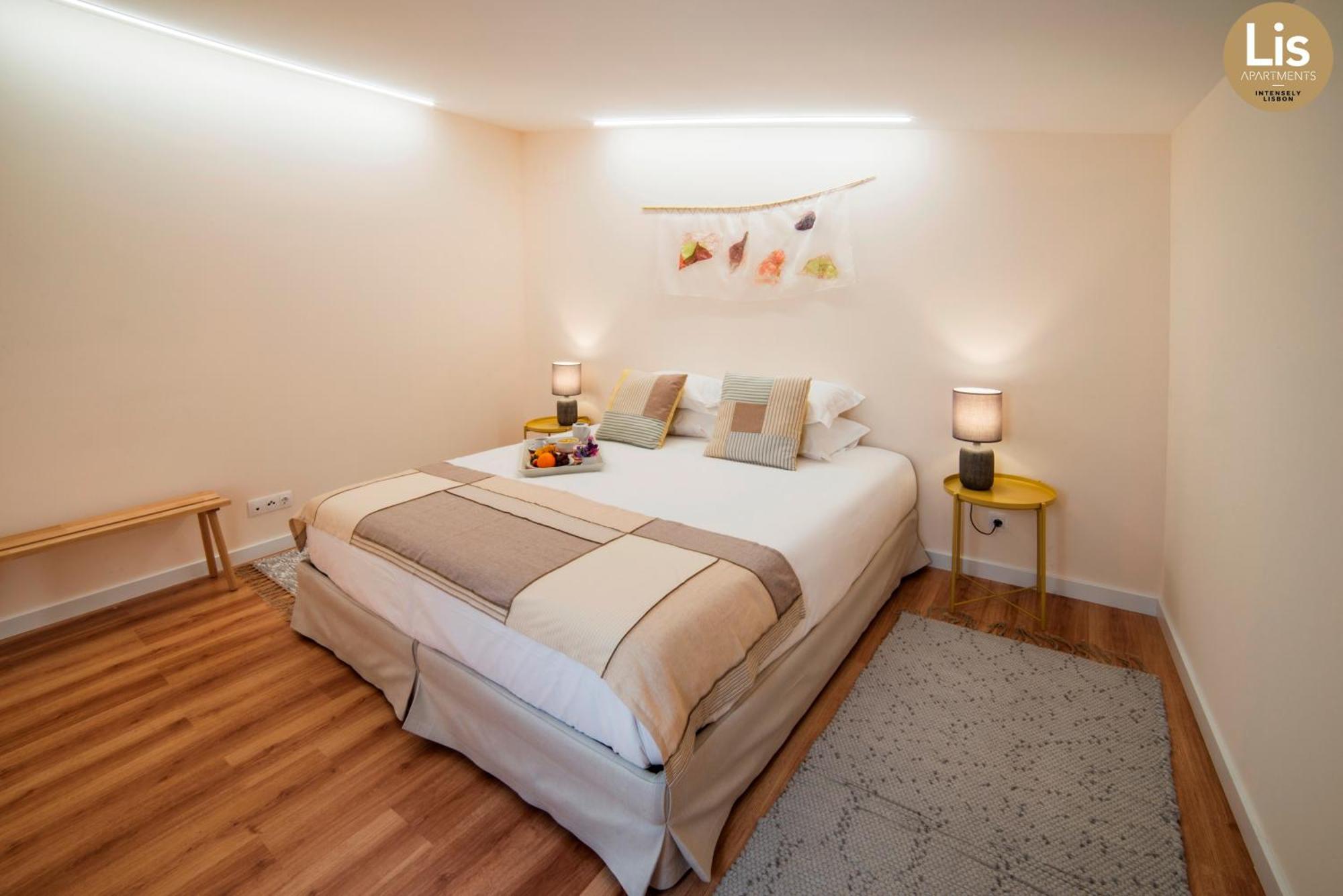 Superior One-Bedroom Apartment